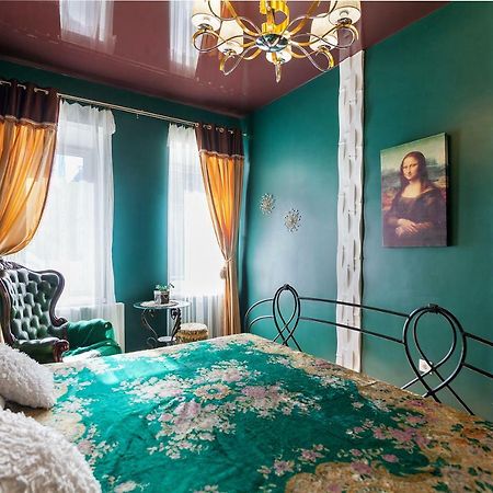 Delux Leopolli Apartments Near Shopping Mall Forum Lviv Bagian luar foto
