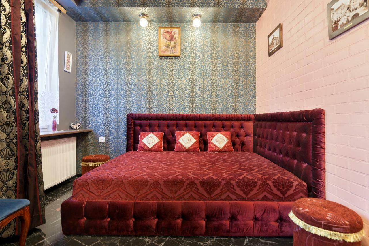 Delux Leopolli Apartments Near Shopping Mall Forum Lviv Bagian luar foto