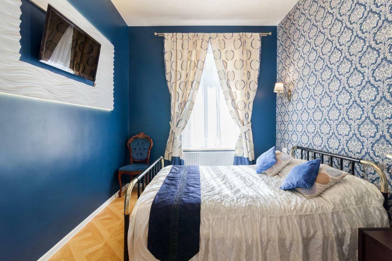 Delux Leopolli Apartments Near Shopping Mall Forum Lviv Bagian luar foto