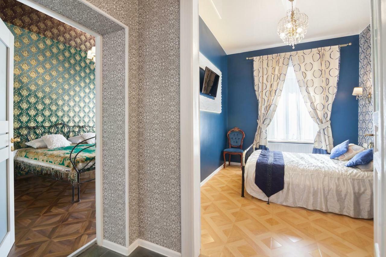 Delux Leopolli Apartments Near Shopping Mall Forum Lviv Bagian luar foto