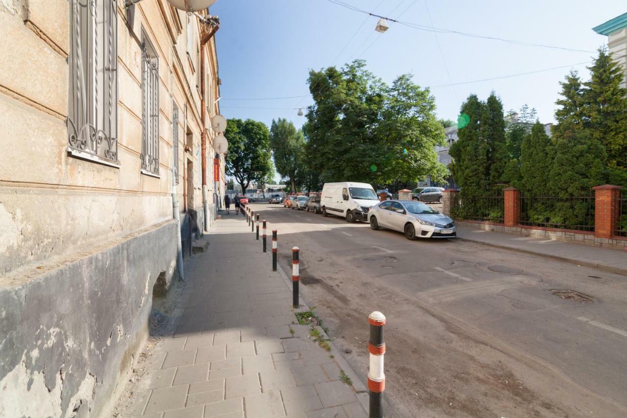 Delux Leopolli Apartments Near Shopping Mall Forum Lviv Bagian luar foto